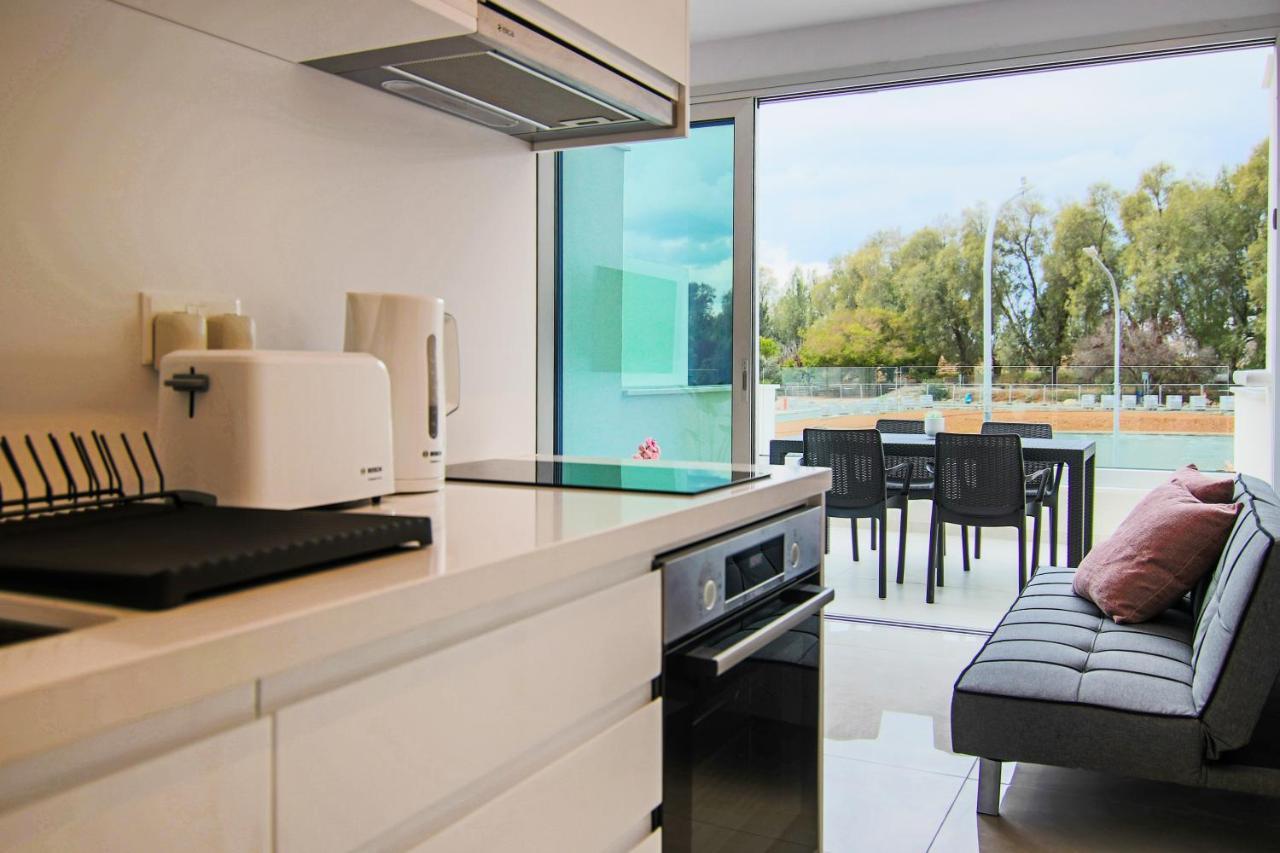 Phaedrus Living - Seaside Luxury Flat Harbour 103 Lejlighed Paphos Eksteriør billede